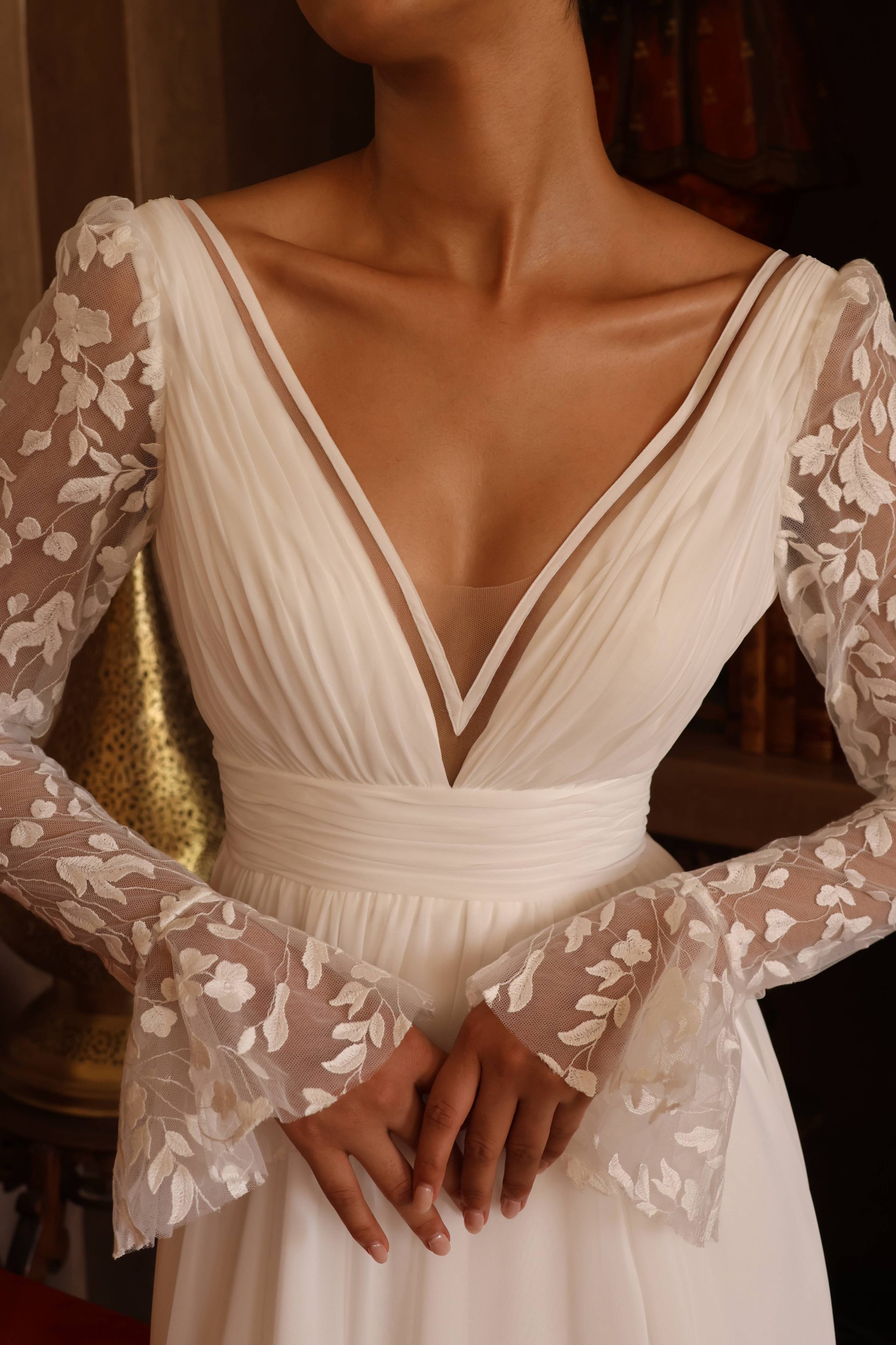 Robe de mariée bohème en mousseline, modèle Lyra