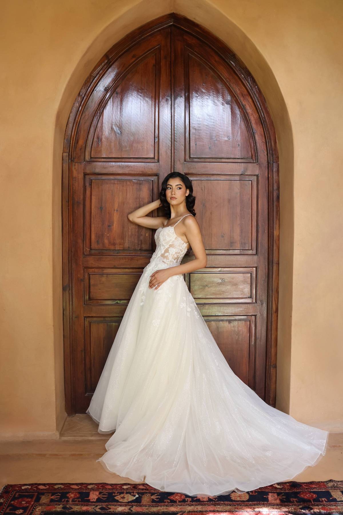 Robe de mariée Saphira, coupe évasée sur-mesure à Toulouse.